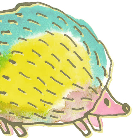 巣づくり中のハリネズミ